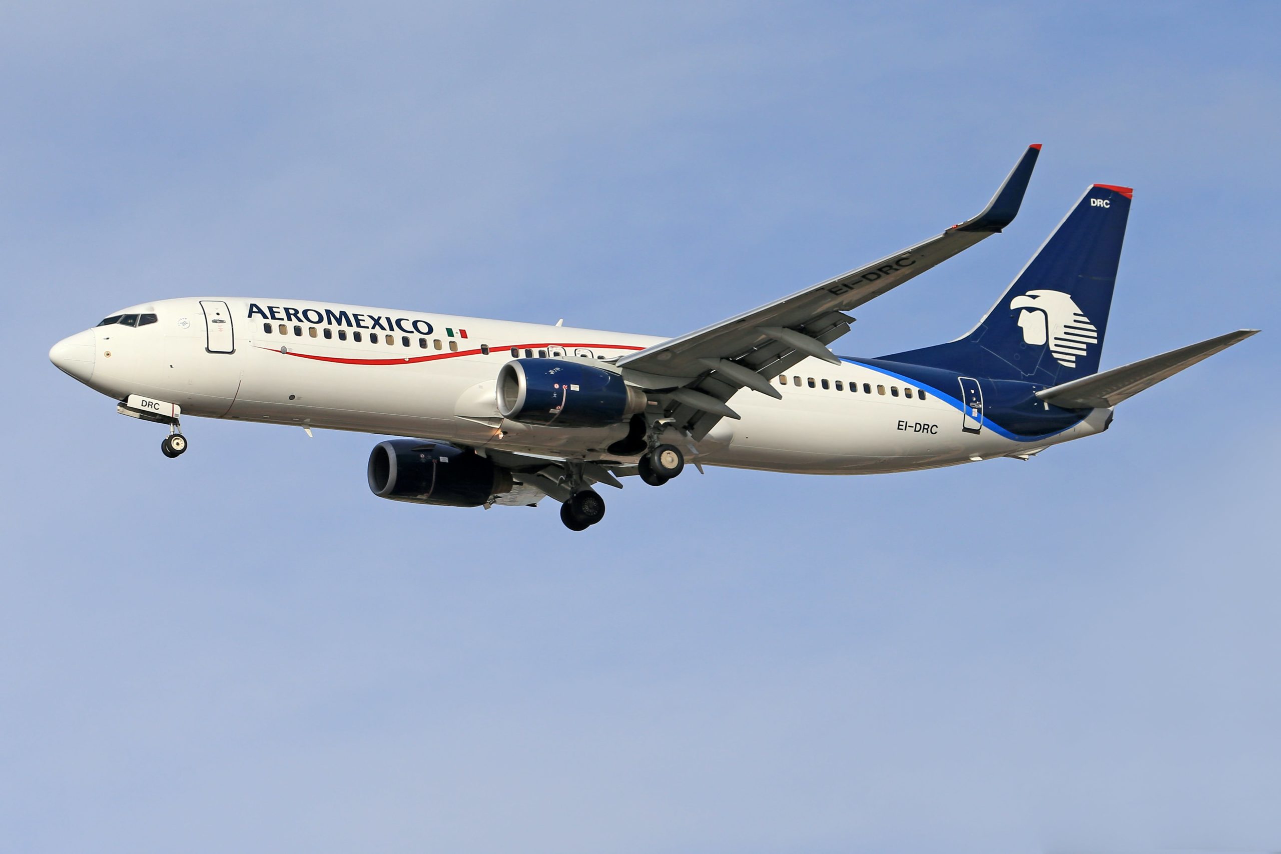 AeroMexico jet in route to the Felipe Carrillo Puerto Tulum International Airport